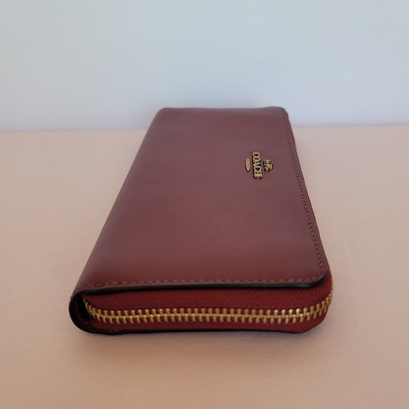 COACH Slim Accordion Smooth Calf Leather Zip-Around Wallet- Cherry color - Picture 11 of 16